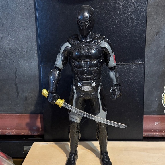 GI Joe Origins Ninja Strike Snake Eyes - Picture 1 of 5